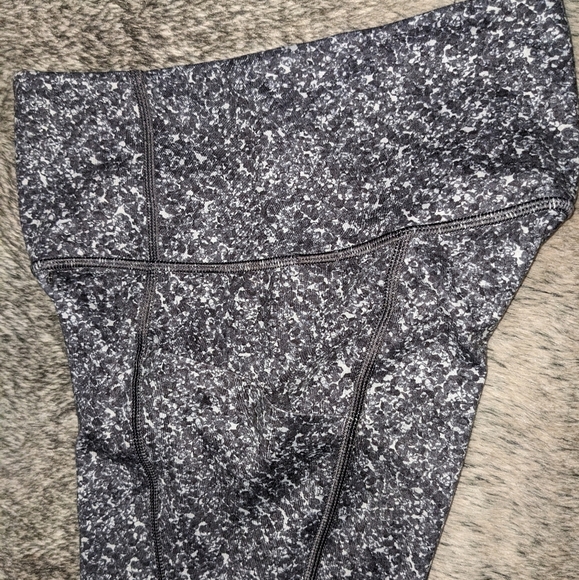 Athleta Salutation Stash Pocket Tight Leggings Pebble Beach XXS - Picture 7 of 11